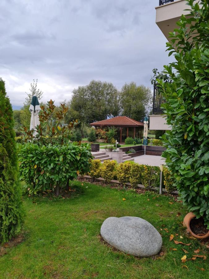 Guesthouse Green Fields Гармен Экстерьер фото