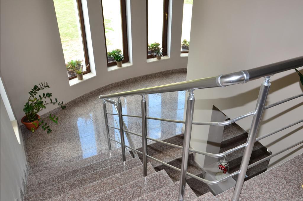 Guesthouse Green Fields Гармен Экстерьер фото