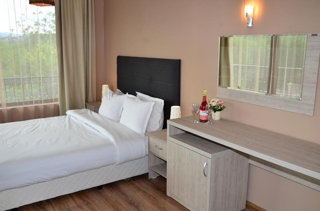 Guesthouse Green Fields Гармен Экстерьер фото